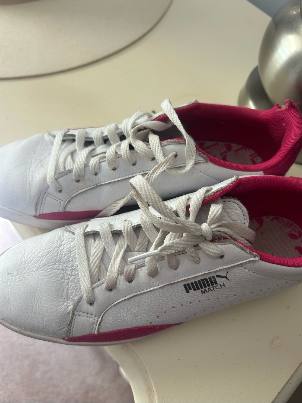 Puma White Sneakers with Pink Trim - Women's Low-Top Casual Shoes